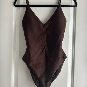 J. Crew Lana Classic Sculpt One Piece Swimsuit size 6 in Inky Espresso NWT